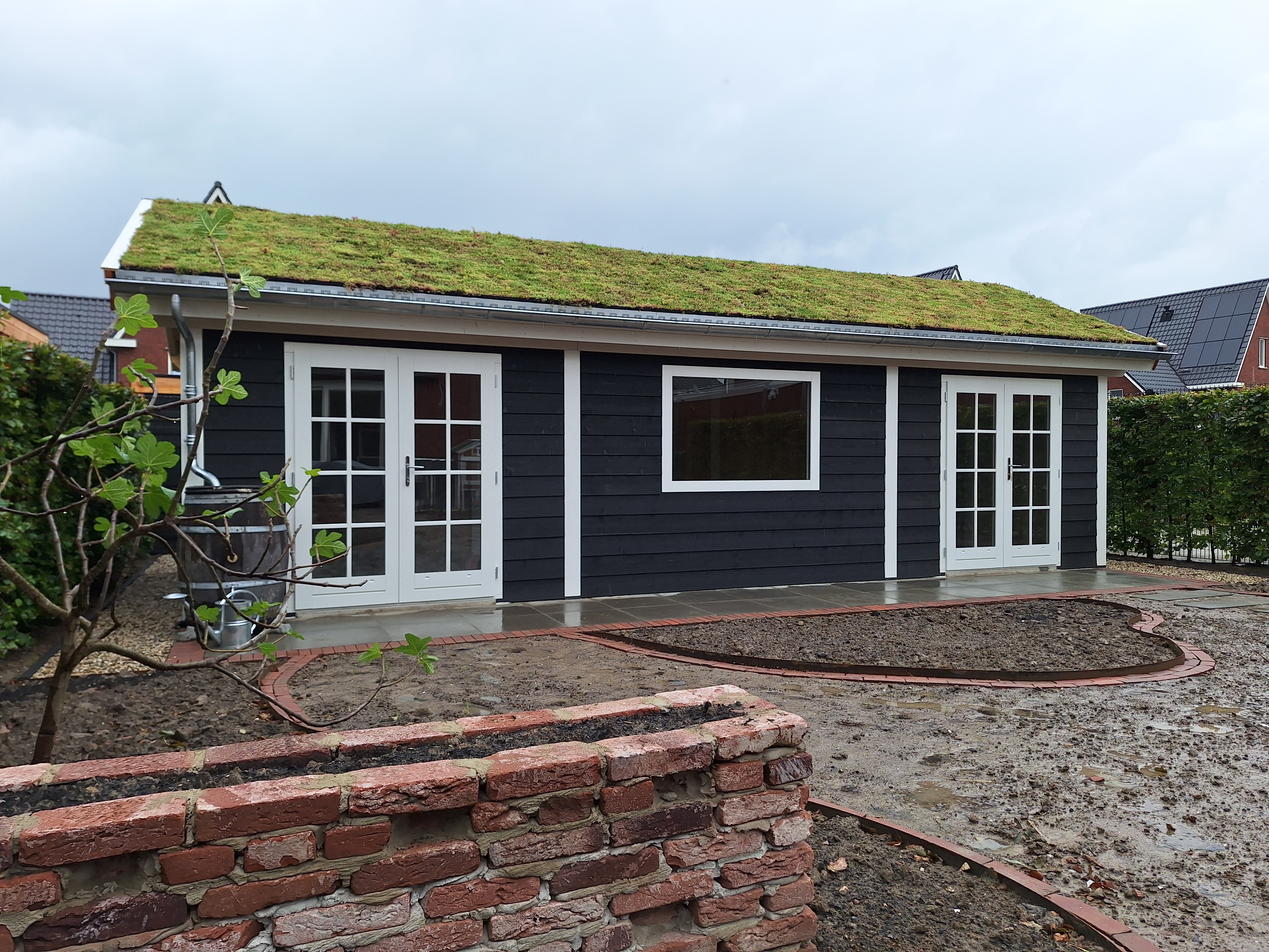 (del 2) Byggnation av ett trädgårdskontor med&nbsp;sedumtak.